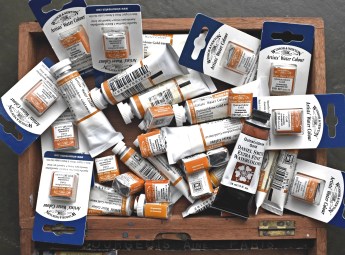 QuinacridoneGoldstockpile